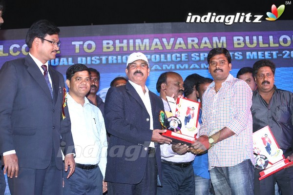 'Bheemavaram Bullodu' Platinum Disc