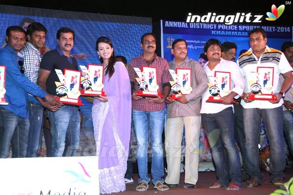 'Bheemavaram Bullodu' Platinum Disc