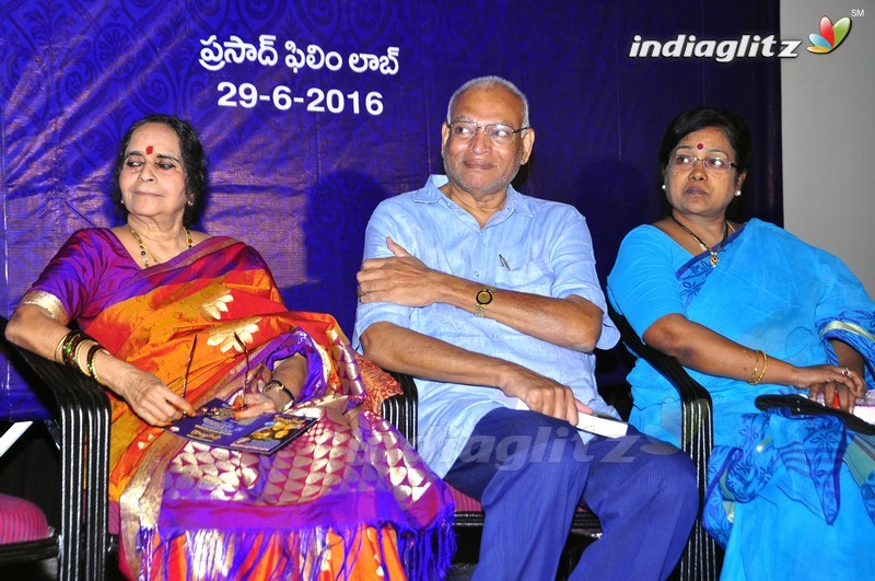 'Bichagadu' Success Meet