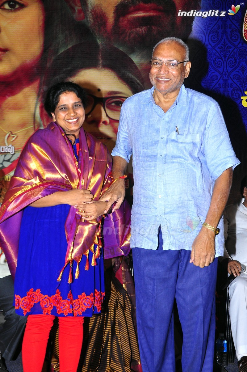 'Bichagadu' Success Meet