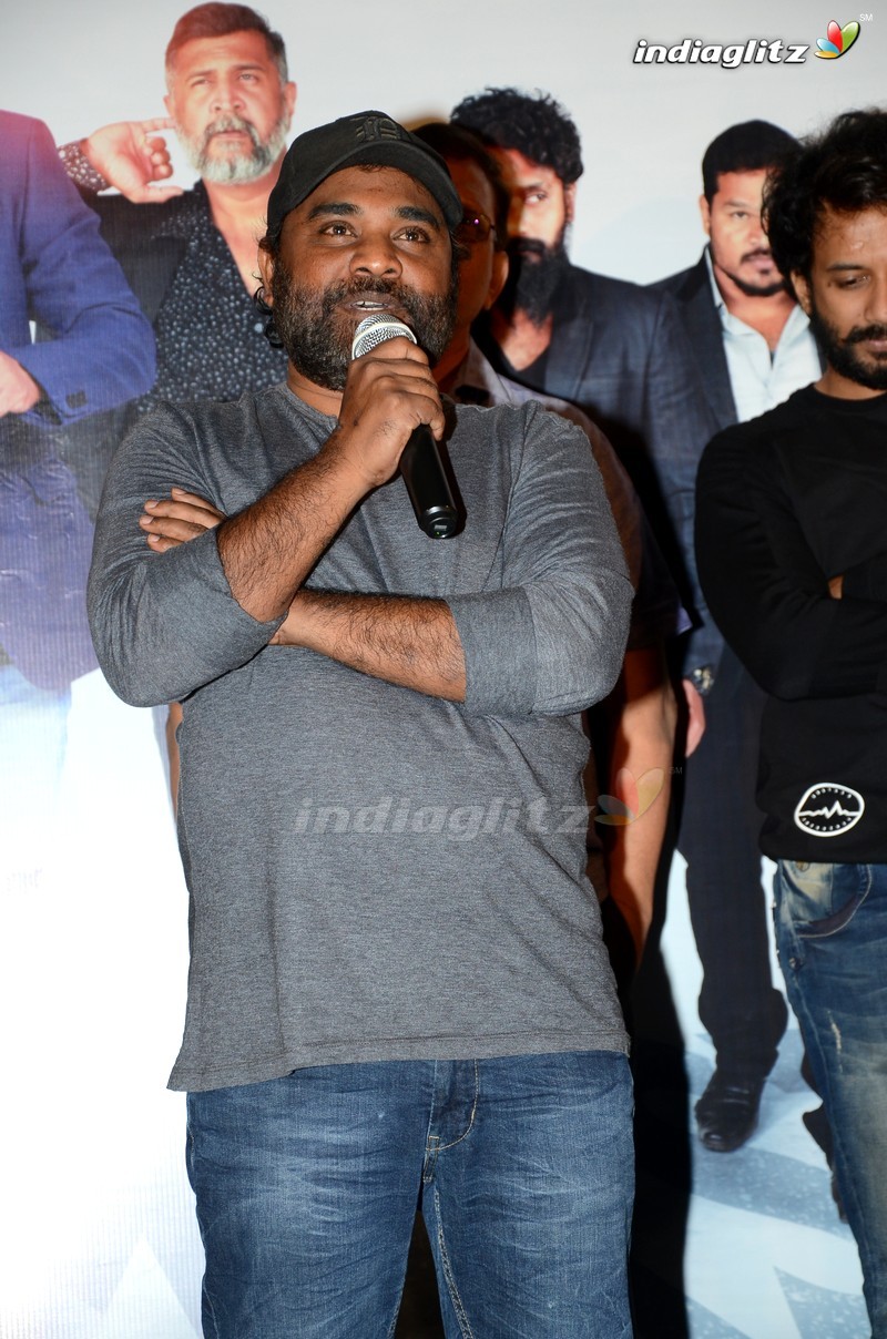 'Bluff Master' Press Meet