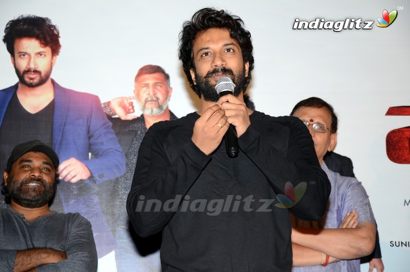 'Bluff Master' Press Meet