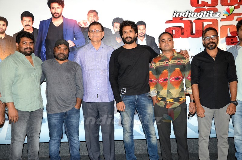 'Bluff Master' Press Meet