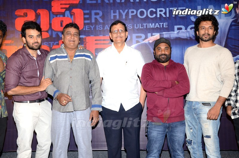 'Bluff Master' Press Meet