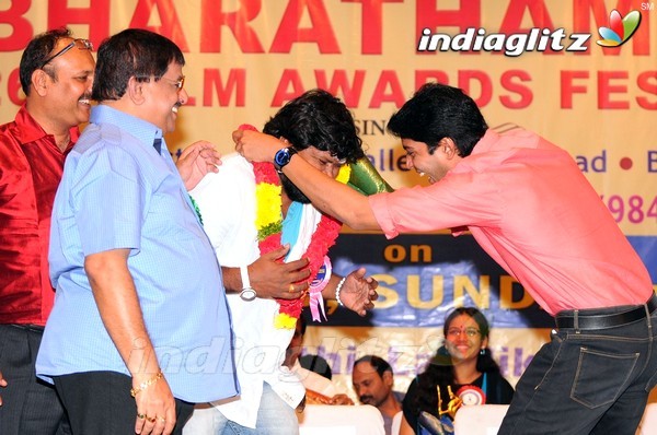 Bharata Muni Awards Presented