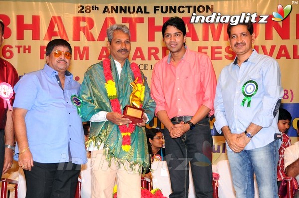 Bharata Muni Awards Presented