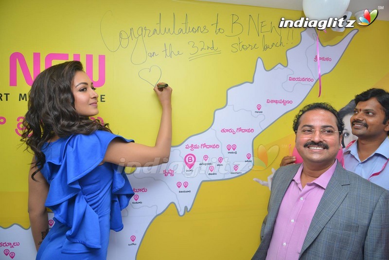 Catherine Tresa Launches B New Stores @ Eluru