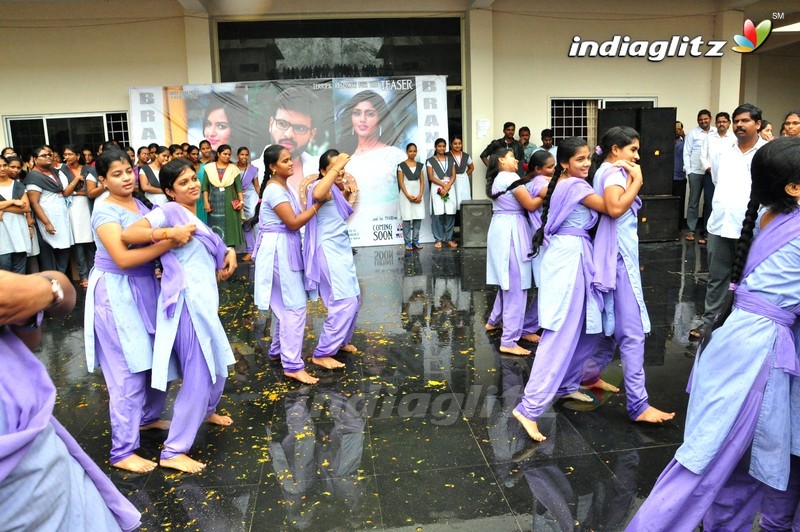 'Brand Babu' Promotions at Kakinada Institute of Engineering