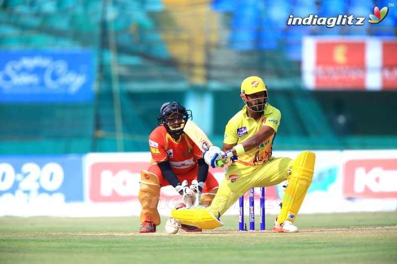 When Telugu Warriors Took On Chennai Rhinos