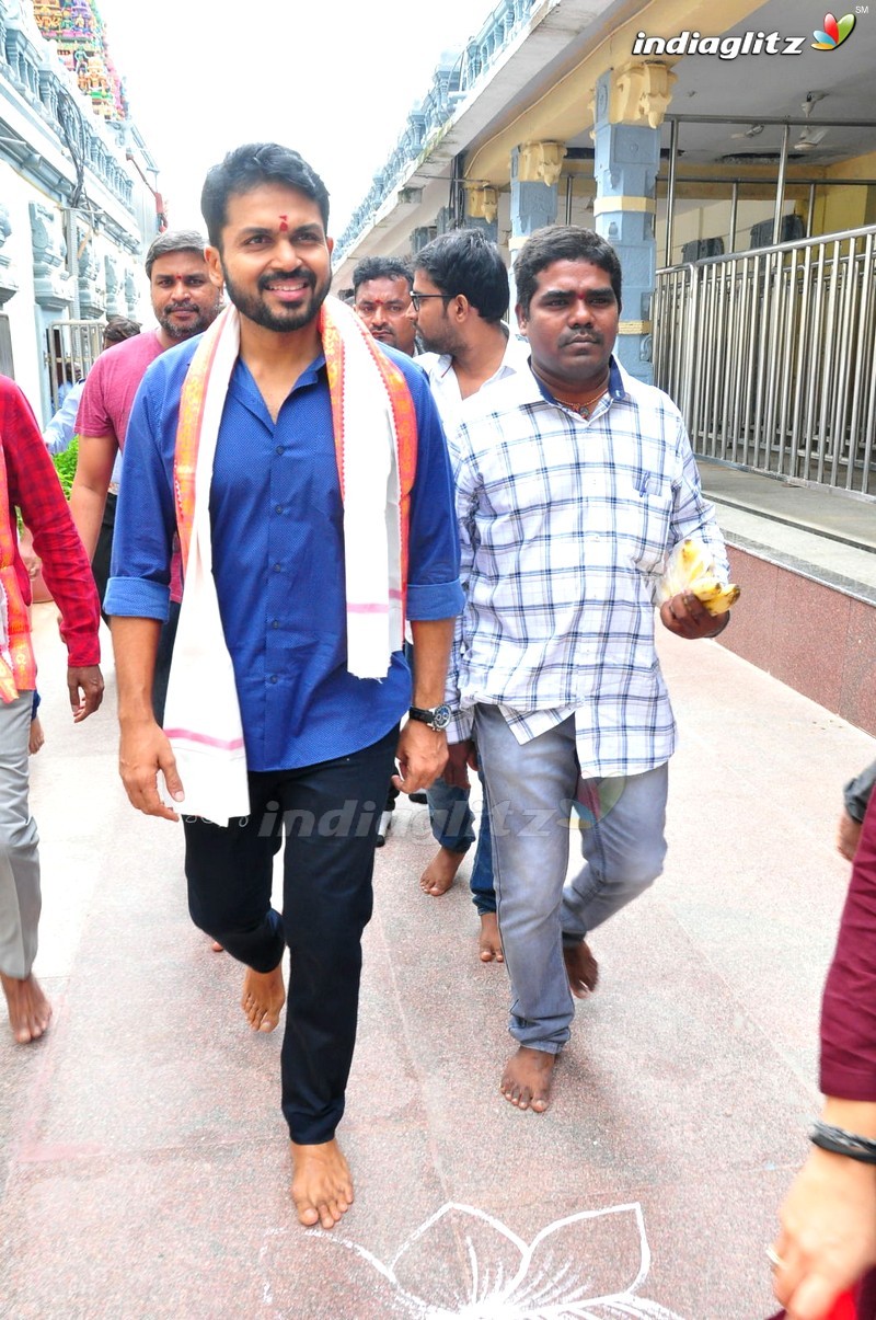 'Chinna Babu' Team @ Vijayawada Kanaka Durga Temple