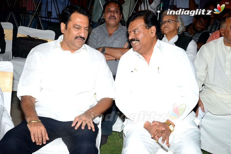 Chiru, Dasari Grace All India Film Employees' Fed Event