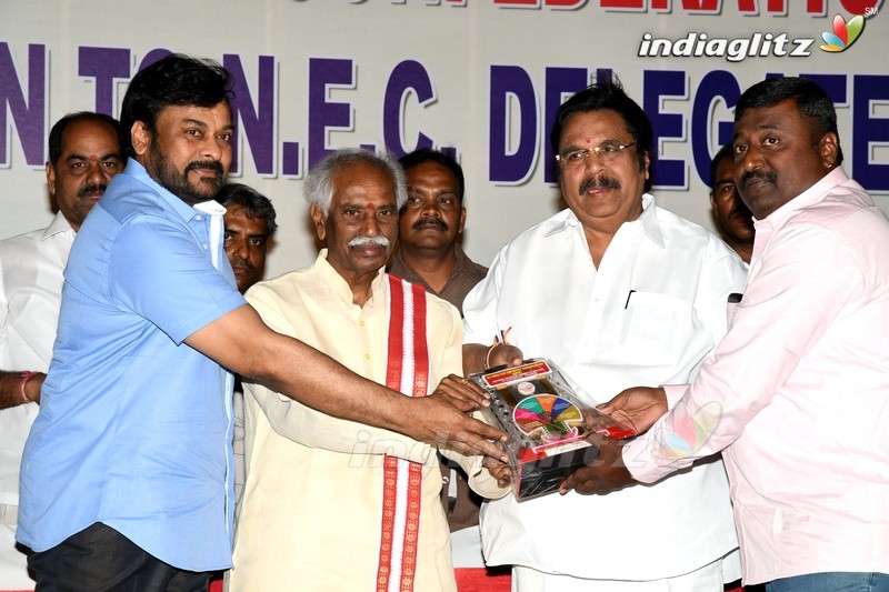 Chiru, Dasari Grace All India Film Employees' Fed Event