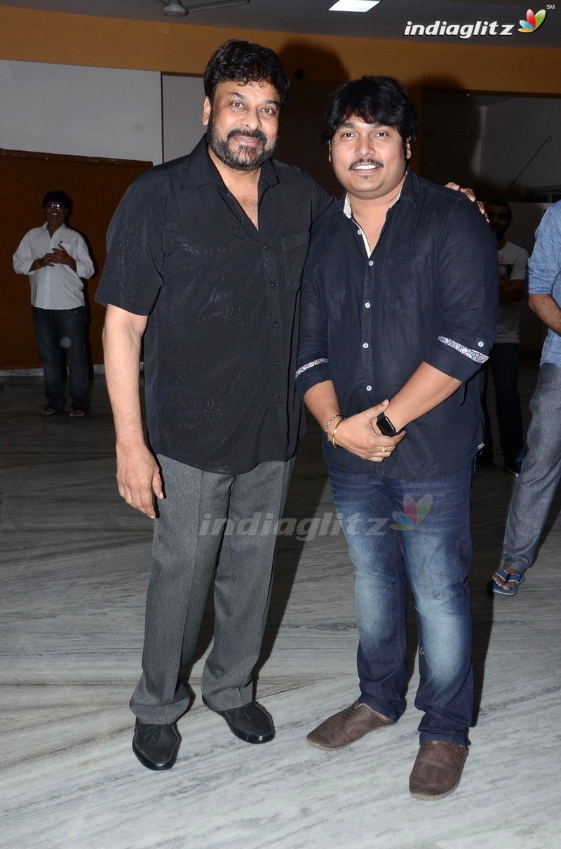 Chiranjeevi Watches 'Supreme' Movie @ Prasad Lab