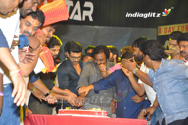 Chiranjeevi 61st Birthday Celebrations @ Shilpa Kala Vedika (Set-2)