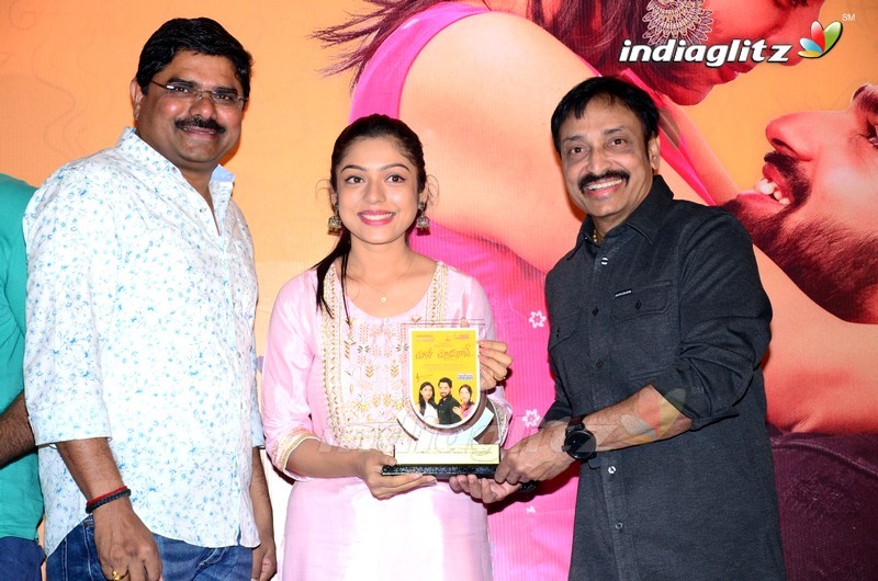 'Choosi Choodangaane' Platinum Disc