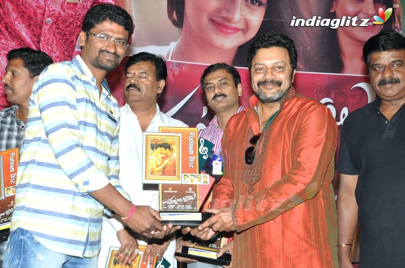 'Chuttalabbai' Platinum Disc