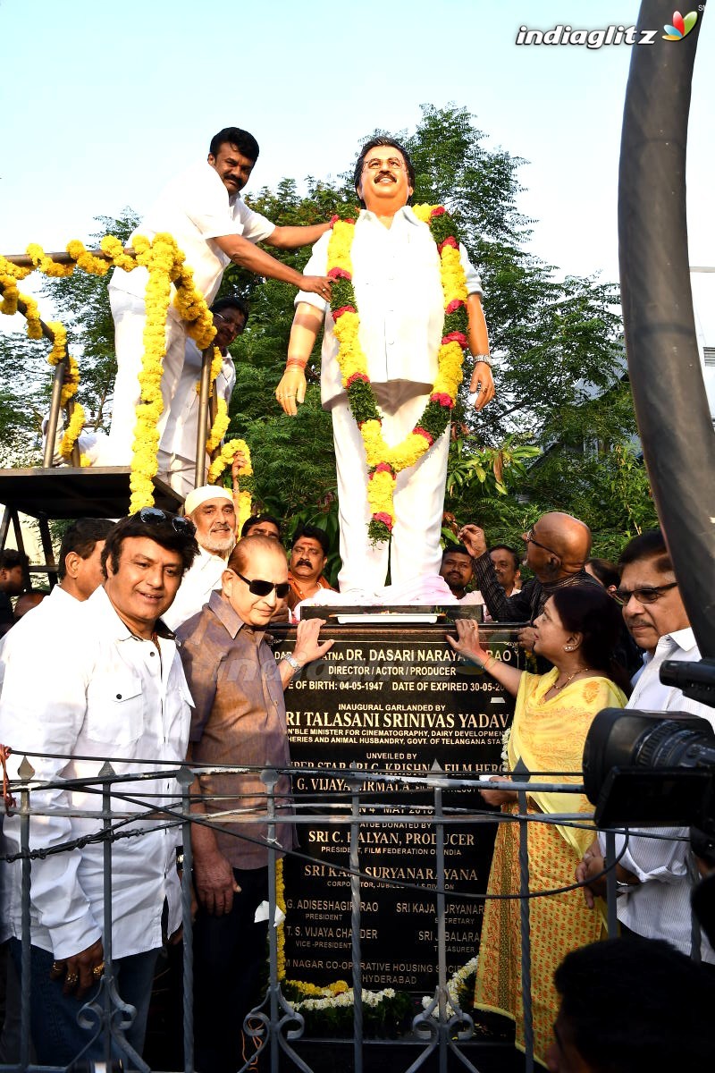 Dasari Narayana Rao's Statue Unveiled