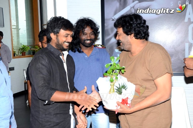 'Desamlo Dongalu Paddaru' Teaser Launch By Puri Jagannadh