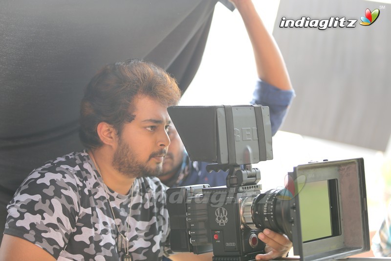 'Desa Dimmari' On Location