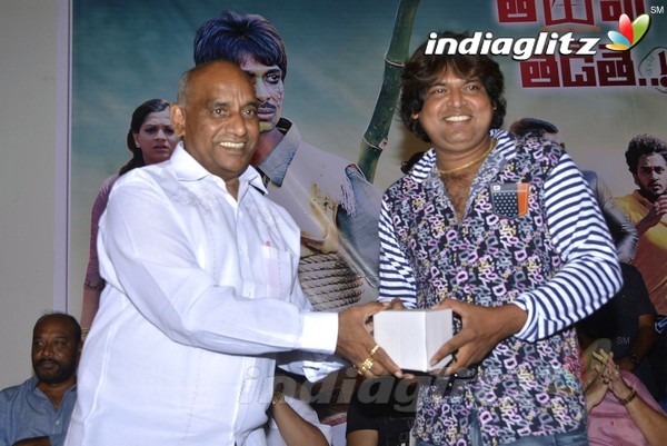 'Dhanalakshmi Thalupu Thadithe' Platinum Disc