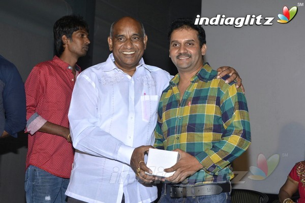 'Dhanalakshmi Thalupu Thadithe' Platinum Disc