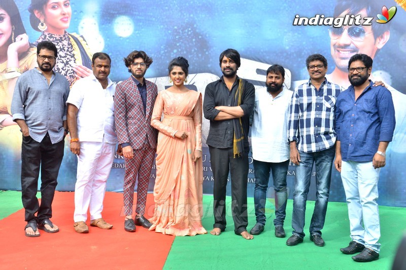 'Dhadi' Movie Opening