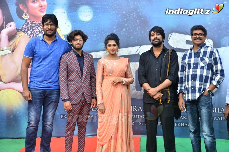 'Dhadi' Movie Opening