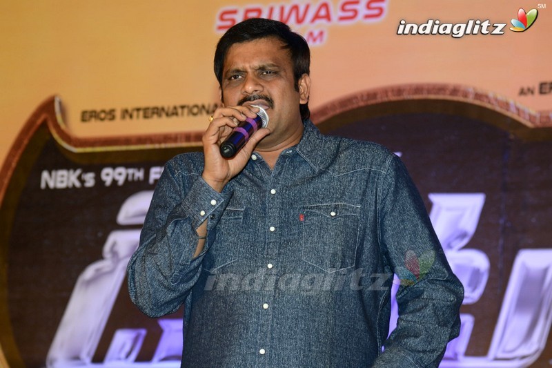 'Dictator' Success Meet