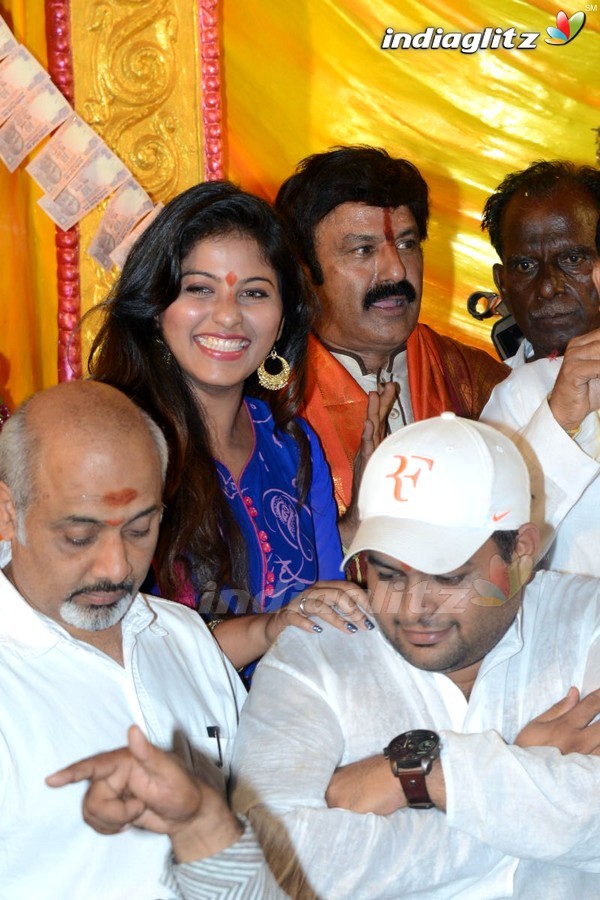 'Dictator' Song Launch At Khairatabad Ganesha Idol