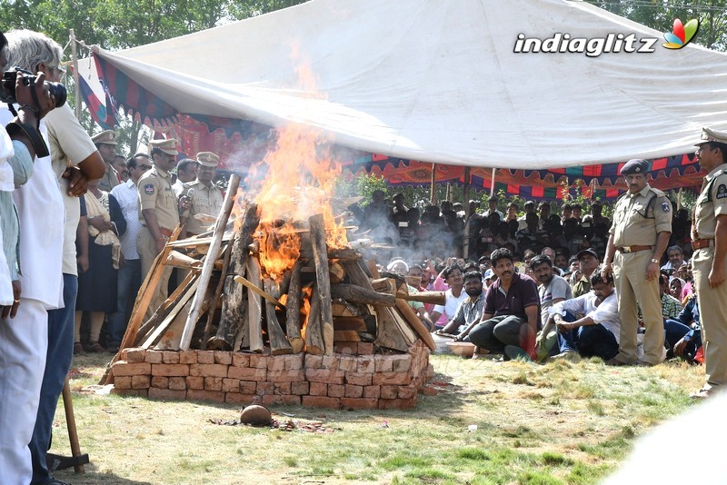 Dasari Narayana Rao Last Rites @ Moinabad Farmhouse