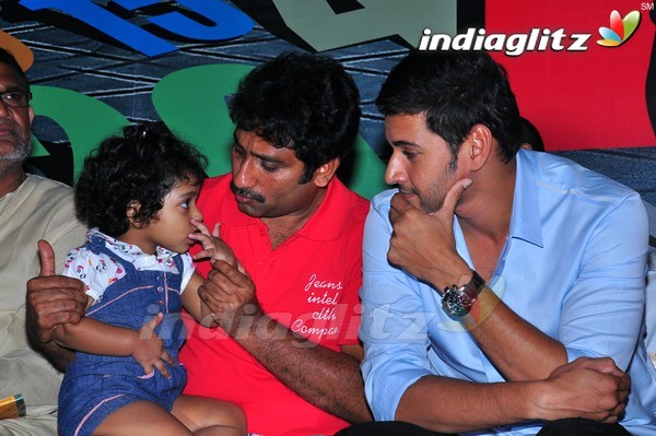 'Dookudu' Success Meet - Set 2