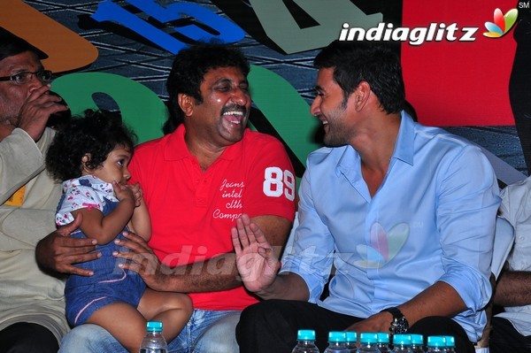 'Dookudu' Success Meet - Set 2