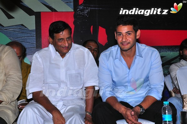 'Dookudu' Success Meet - Set 2