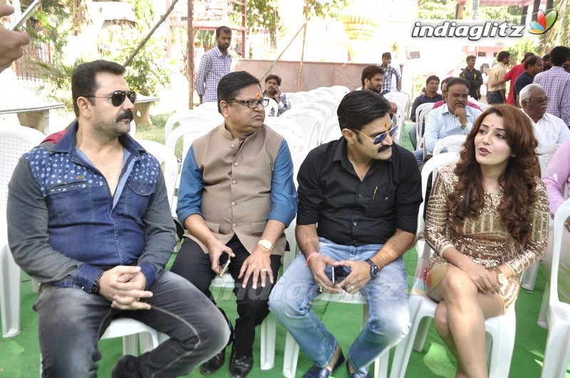 'Dr. Chakravarty' Movie Launch