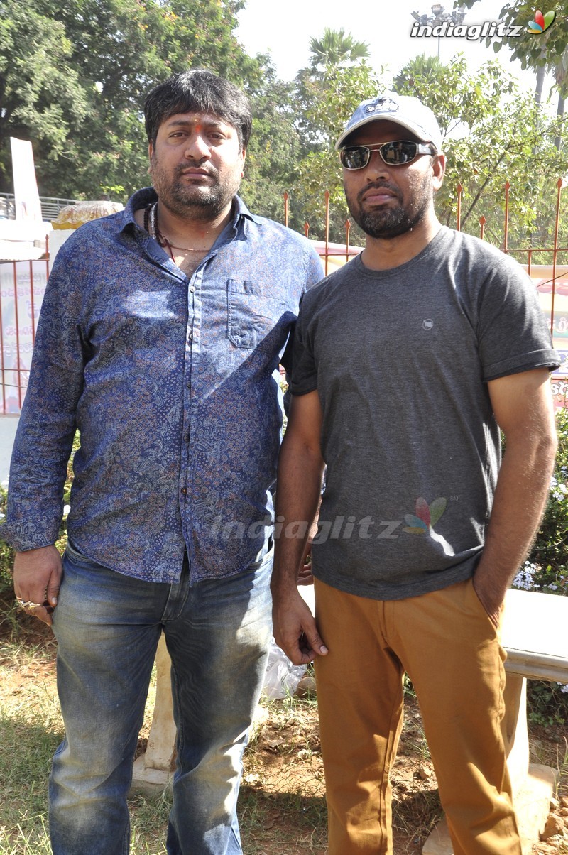 'Dr. Chakravarty' Movie Launch