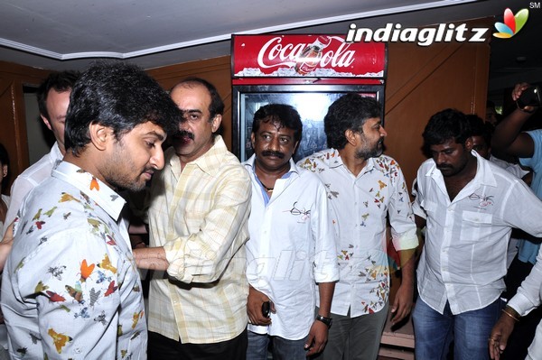 'Eega' Theatre Coverage