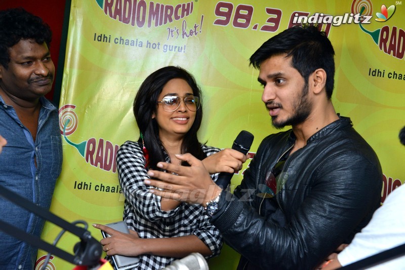 'Ekkadiki Pothavu Chinnavada' Team @ Radio Mirchi