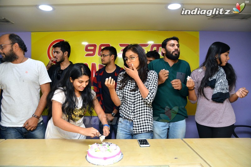 'Ekkadiki Pothavu Chinnavada' Team @ Radio Mirchi