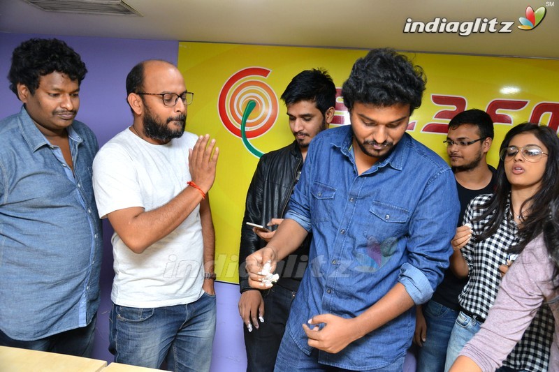 'Ekkadiki Pothavu Chinnavada' Team @ Radio Mirchi