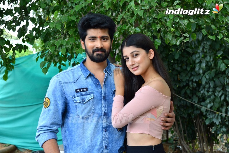 'Etu Vaipu Nee Parugu' Opening