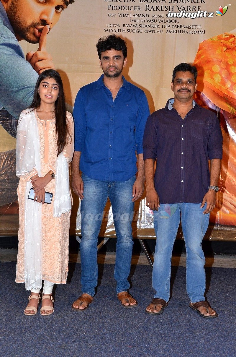 'Evvarikee Cheppoddu' Press Meet