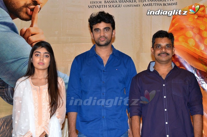 'Evvarikee Cheppoddu' Press Meet