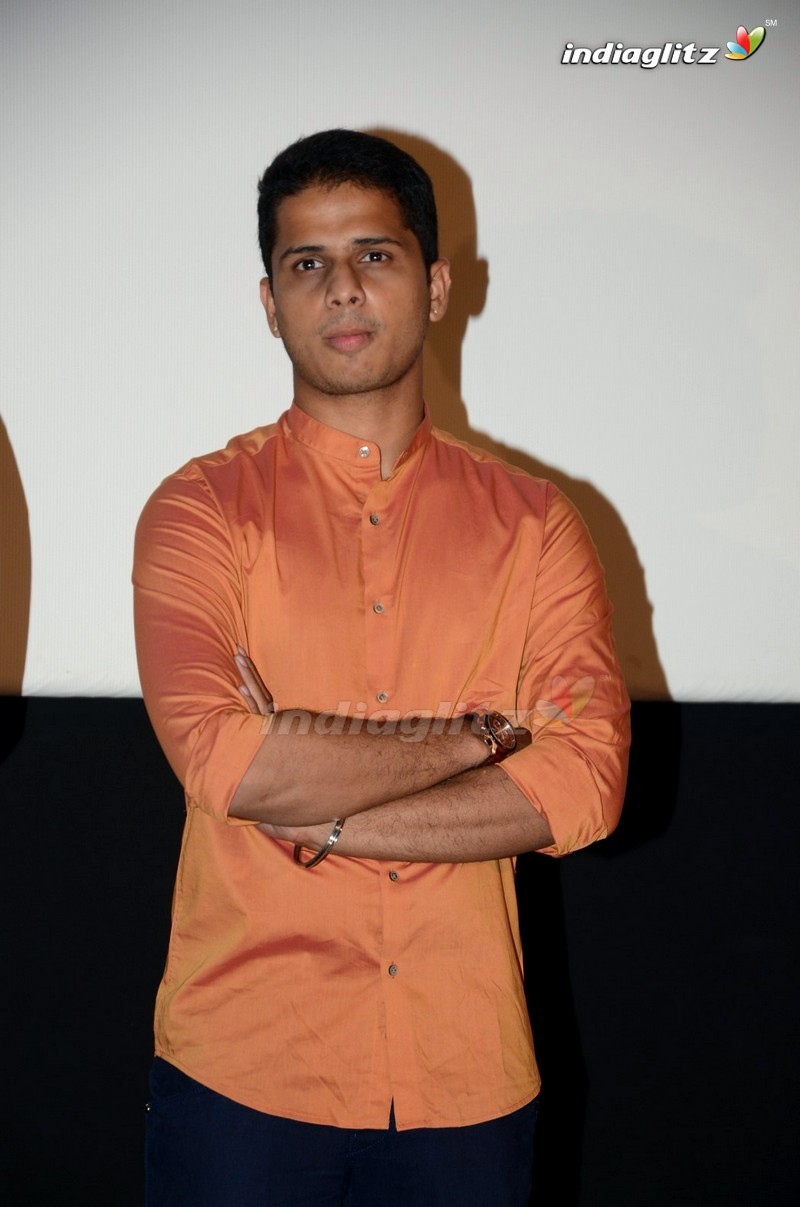 'Evaru' Press Meet