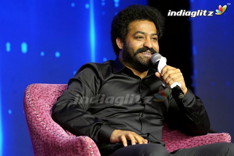 NTR @ Evaru Meelo Koteeswarulu Show Press Meet