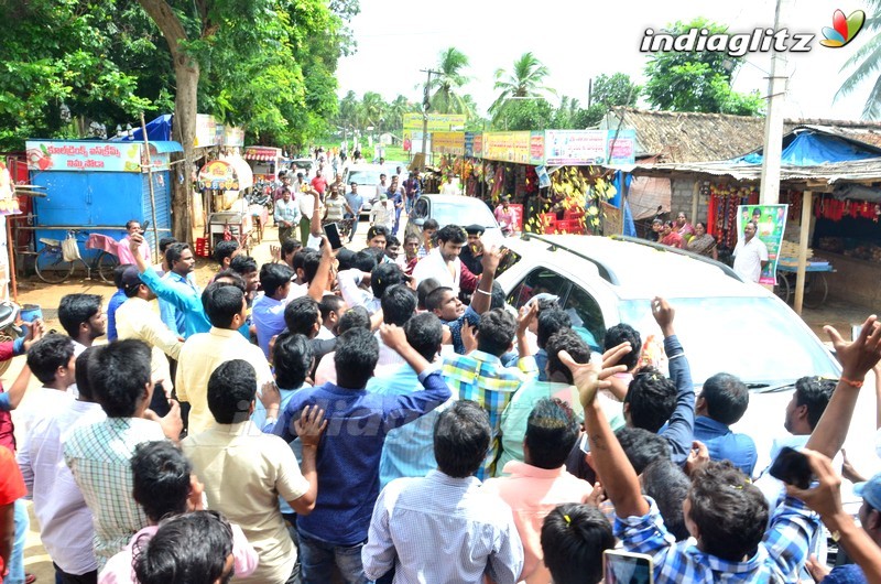 'Fidaa' Team At Sri Maddi Anjaneya Swamy Temple