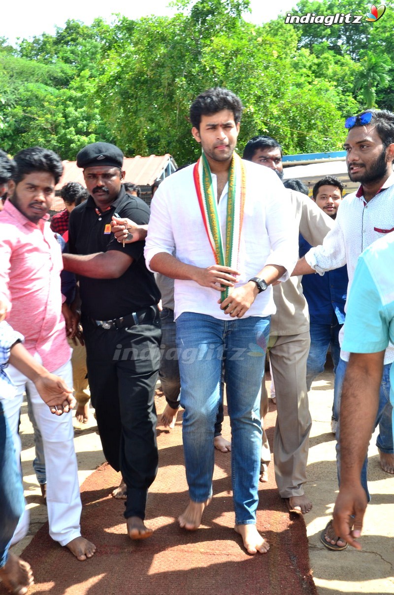 'Fidaa' Team Visits Dwaraka Tirumala (Chinna Tirupathi) Temple