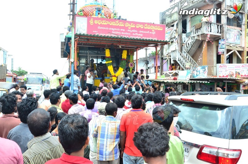 'Fidaa' Team at Hanuman Junction