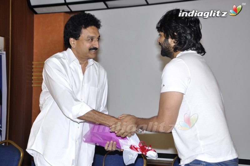 'Friend Request' Press Meet