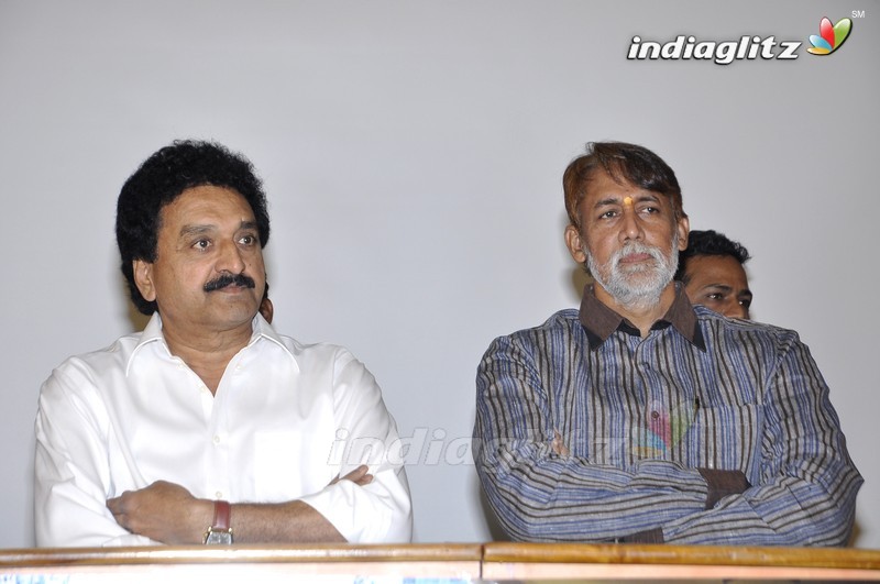 'Friend Request' Press Meet