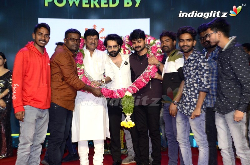 'Gaali Sampath' Pre Release Event